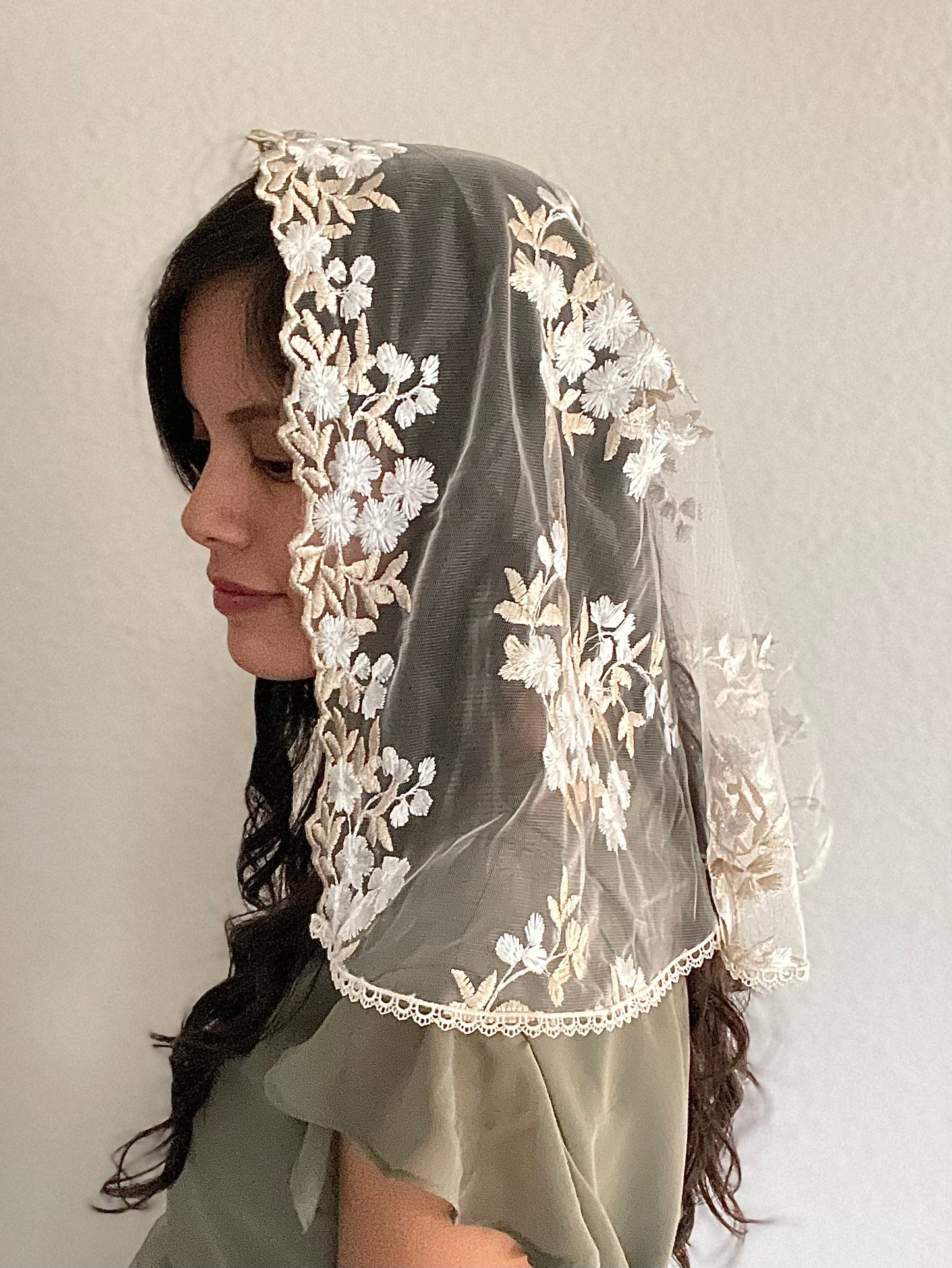 Queen of Families D Shape Veil - Girls-Girls Veil-Mama Mary & Me