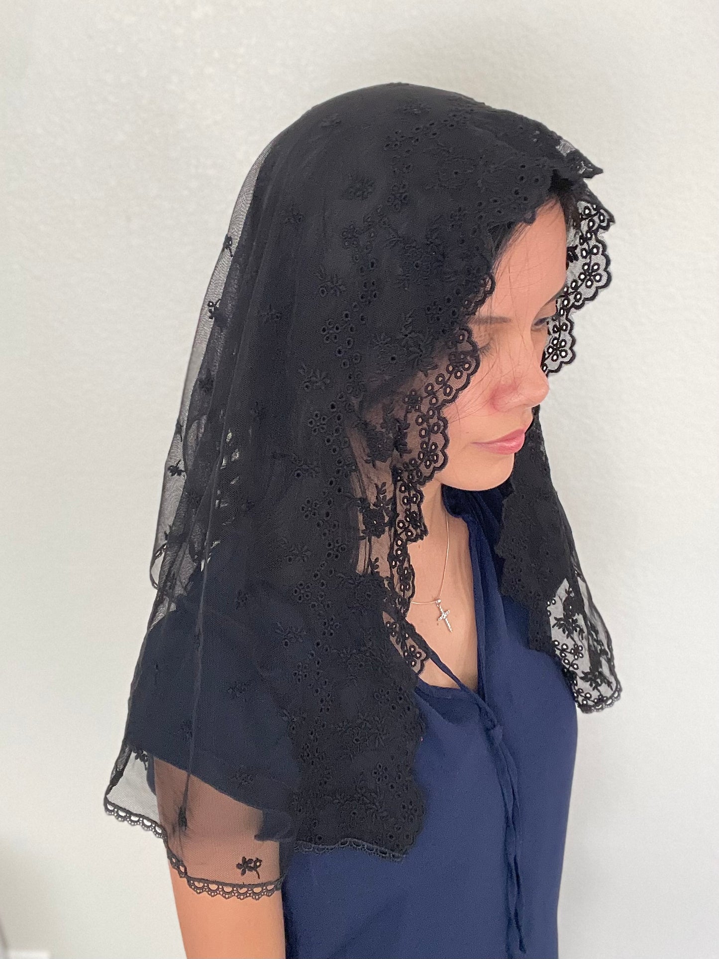 Queen of Virgins Shawl Veil - Girls-Veil-Black-Mama Mary & Me