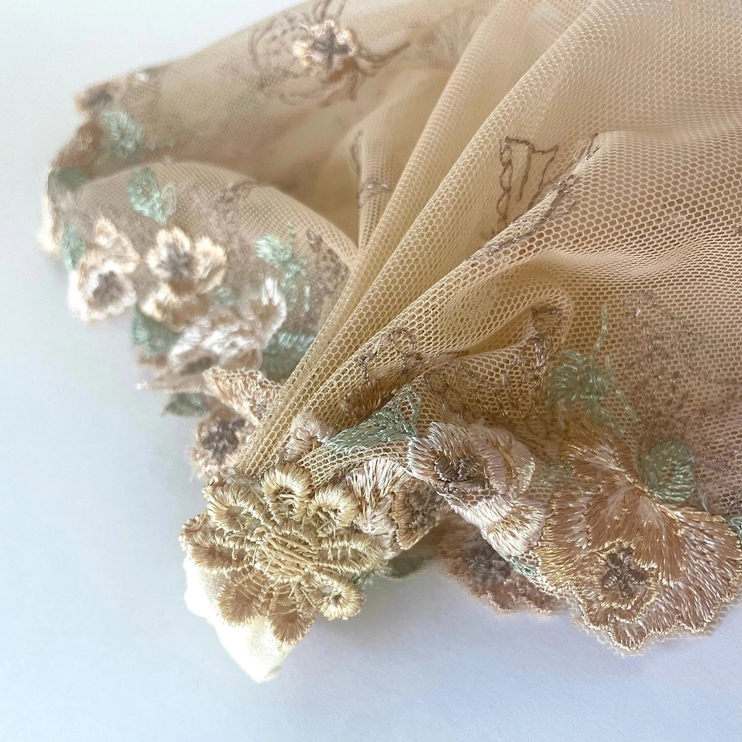 Queen of the Most Holy Rosary - Baby Headband Veil Mama Mary & Me